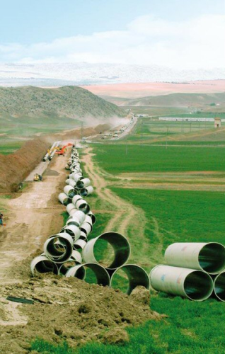 Construction is the largest market for the Turkish composites industry. Subor supplied this 78 km pipeline to carry potable water to Turkey’s capital city Ankara from the Kizilirmak river in the north of the country. Boytek was the main resin supplier for this project.