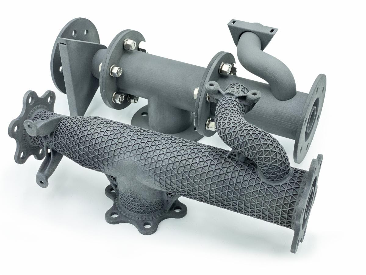 An example of part consolidation using nTop Platform to design a lightweight manifold for additive manufacturing.