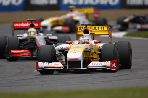 Vistagy's FiberSIM software assisted the Renault F1 team in mid-season changes to its technology.