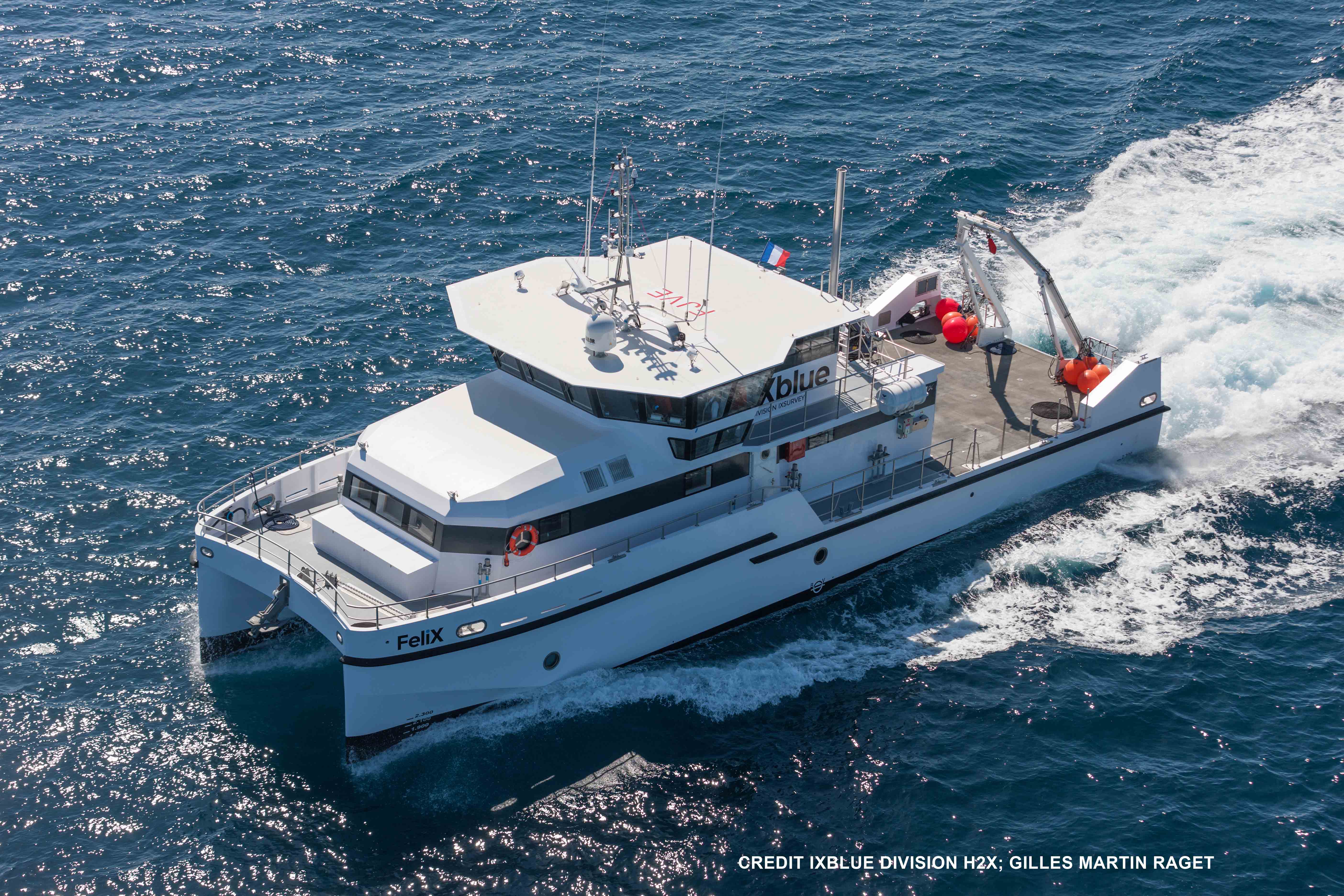 VELOX and AEC Polymers enabled the construction of FeliX, a recently-launched catamaran.