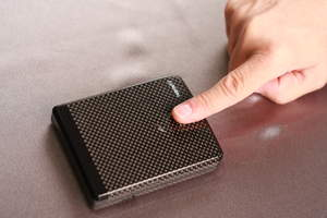 The biometric wallet has a high strength carbon fibre case.