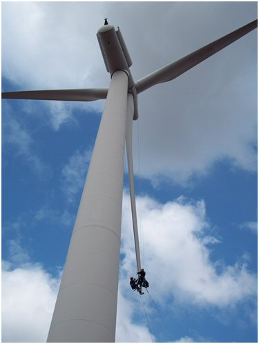 Technicians must inspect, clean and repair the sometimes enormous rotor blades whose good condition is vital to wind turbine efficiency. (Picture courtesy of BS Rotor Technic (UK) Ltd.)