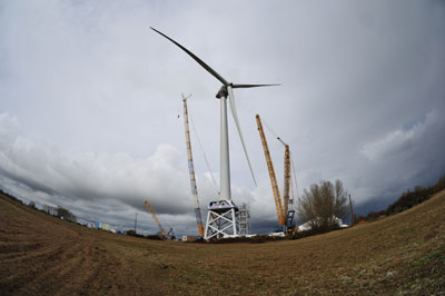 The LM blades mounted on the Alstom wind turbine. (Picture courtesy of Alstom.)