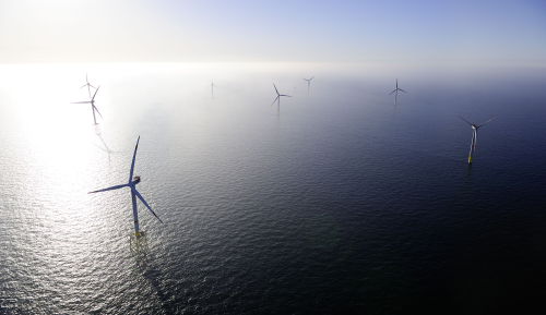 Germany’s first offshore wind farm, alpha ventus, fed 267.8 gigawatt hours of power into the German power grid last year (Photo: DOTI)