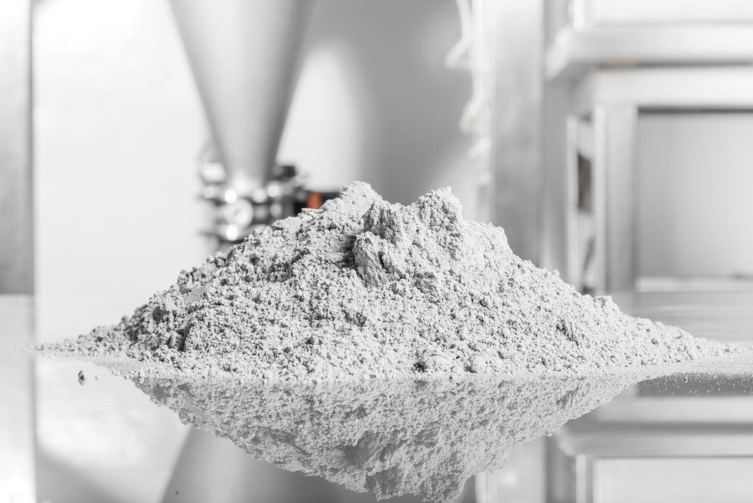 The PEEK powders are comprised of particles with average particle sizes ranging from 5 to 110 µm.