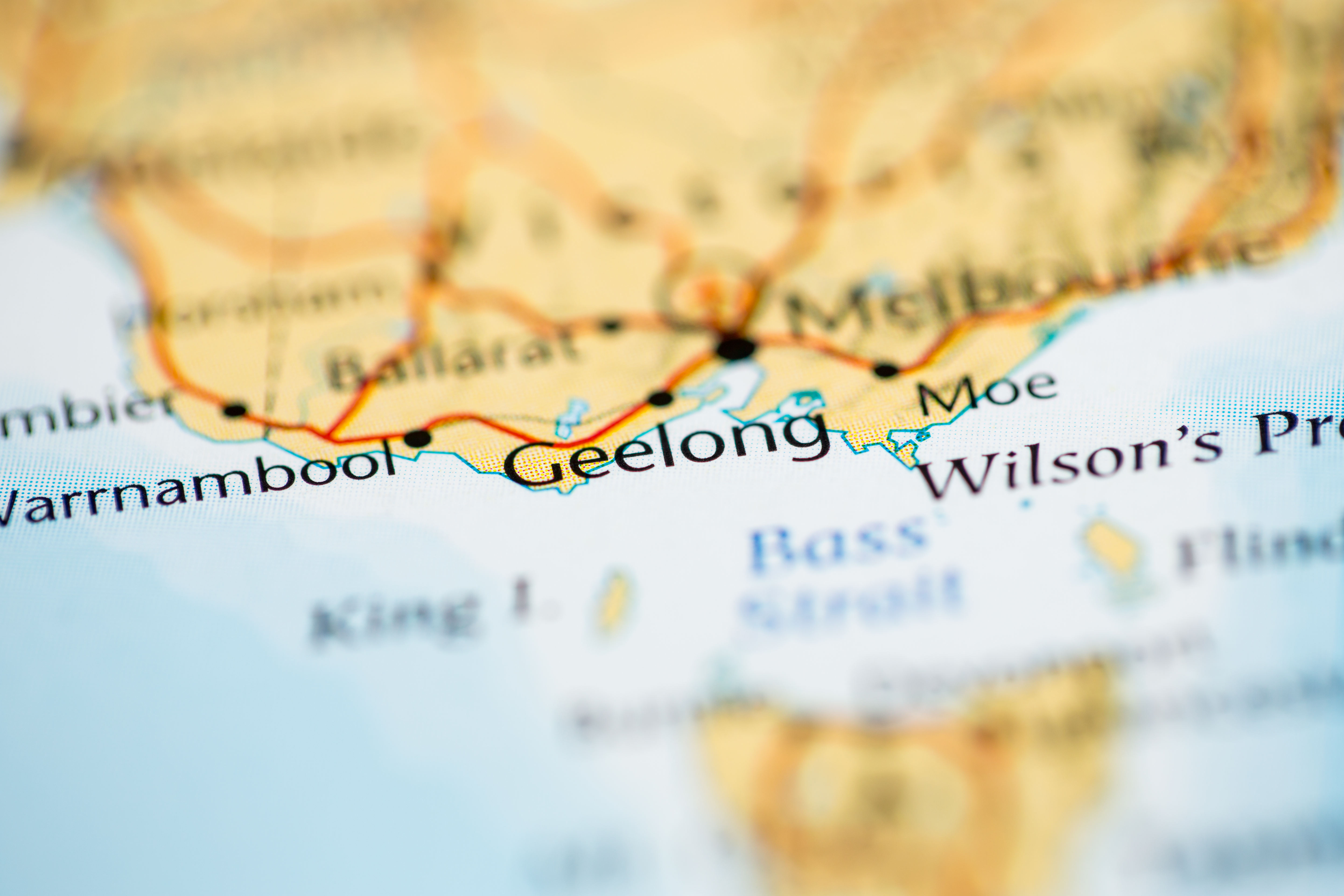 The Australian Advanced Manufacturing Growth Centre will support a consortium of carbon fiber and composite manufacturers located in the city of Geelong.