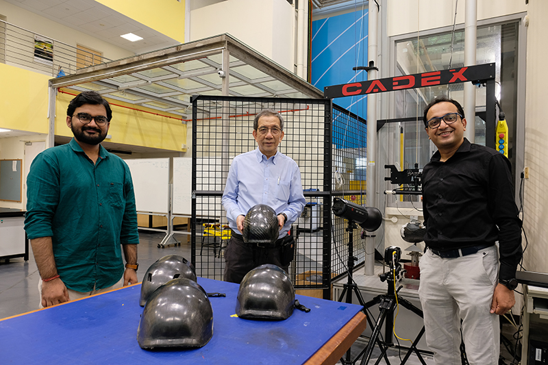 Researchers from Nanyang Technological University (NTU) have developed a bicycle helmet made of reinforced thermoplastic.