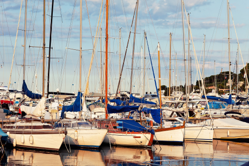 There are an estimated 6 million recreational craft in Europe alone. What happens when they reach the end of their service life? (Picture used under license from Shutterstock.com © Julia Zakharova.)