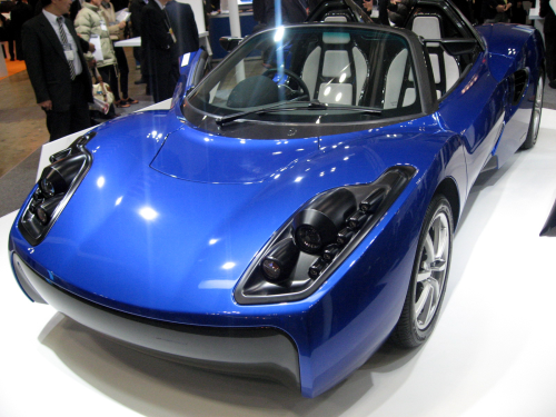 Toray’s TEEWAVE AR1 electric concept car features a CFRP body.