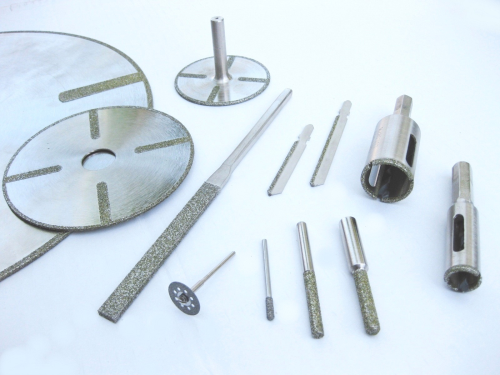 Moritz produces electroplated tools for the glass/carbon fibre industry.