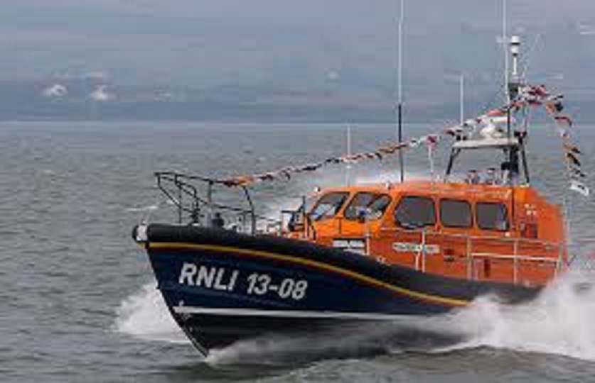 The UK’s Royal National Lifeboat Institution (RNLI) has called upon composite tube specialist Custom Composites to provide the rollers to help launch its Shannon Class All Weather Lifeboat.