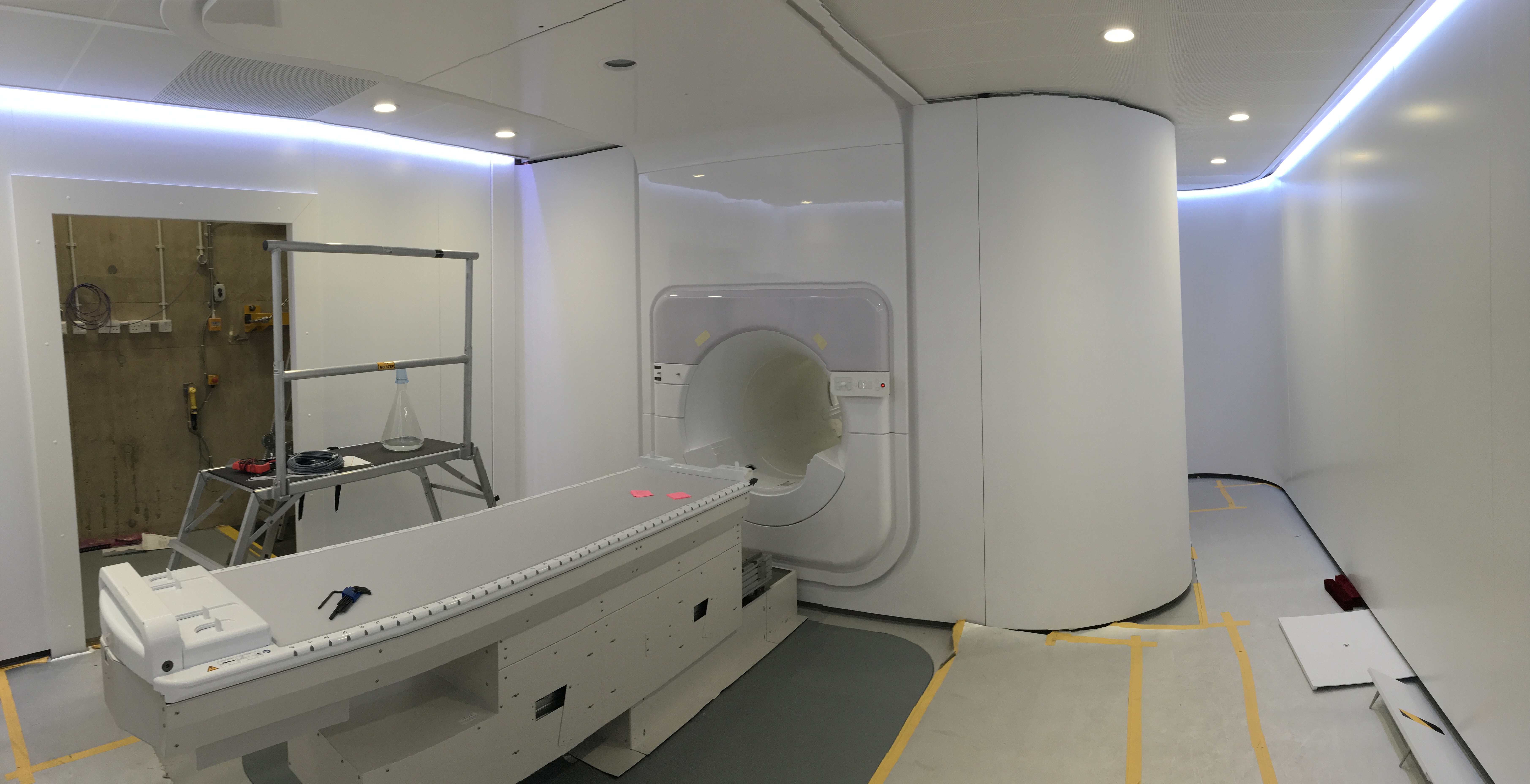 The MR-linac is designed to improve targeting of tumour tissue while reducing exposure of normal tissue to radiation beams.
