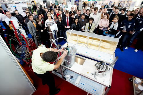 COMPOSITES EUROPE will feature demonstrations of products and processes.