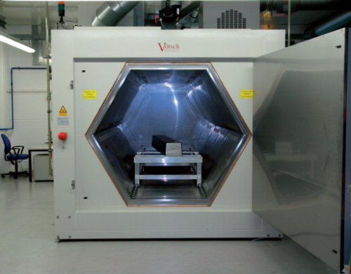 GKN Aerospace has used microwave curing as a way to reduce OOA processing costs. (Photo courtesy of GKN)