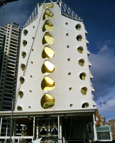The Vistas Hotel in Spain sports a distinctive, contemporary look, thanks to the versatility of FRP composites.