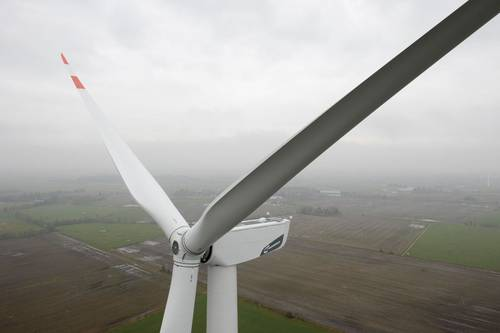 The wind turbine installed at the Stadum site has a hub height of 91 m, and is expected to produce around 9.9 GWh annually at am average wind speed of 7.4 m/s.